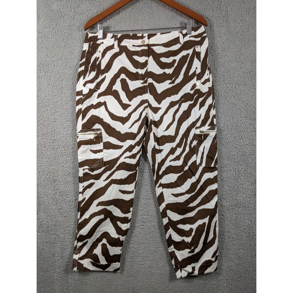 Chicos Cropped Cargo Pants Womens 1.5 Brown White Zebra Print Resort Wear Summer